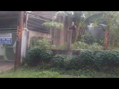 Rumah LT 354 m2 LB 450 m2 2 lantai .Hrs renovasi  tenang