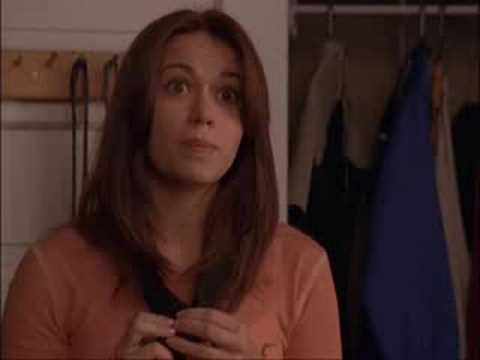 Laley - 1x7 - November 4, 2003 - Haley tells Lucas she likes Nathan