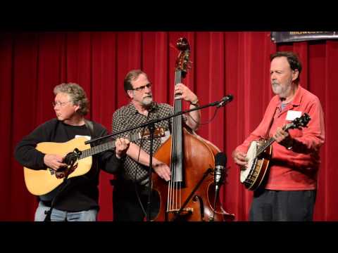 Alan Munde - The Kentucky Waltz (Midwest Banjo Camp 2013)