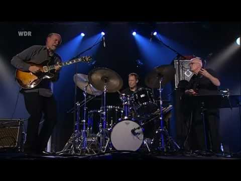 John Scofield Trio - Leverkusen, Germany, 2010-11-09