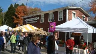 preview picture of video 'The Kenyon Rhode Island Johnny Cake Festival by Walt Barrett'
