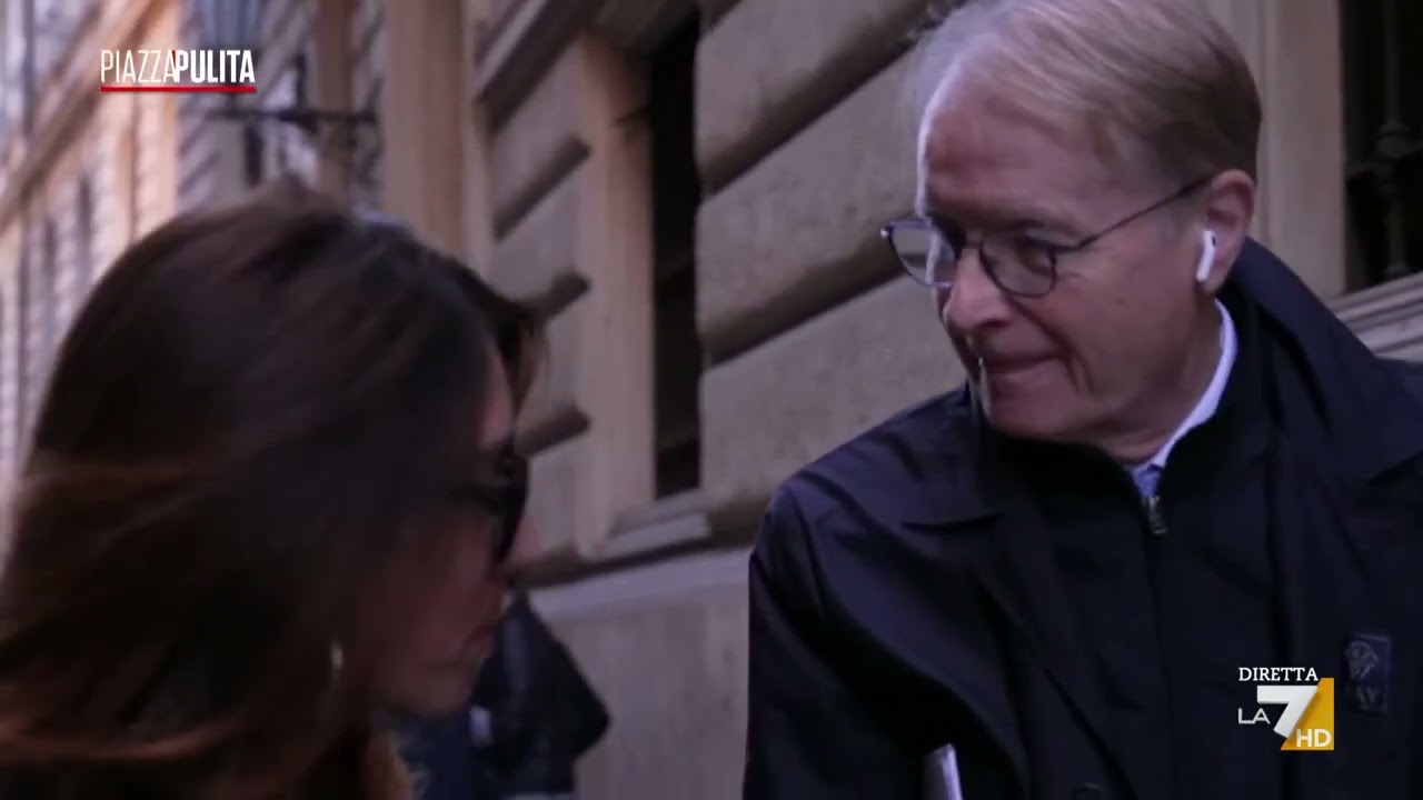 Cori fascisti nella sede di FdI a Parma: la reazione del partito