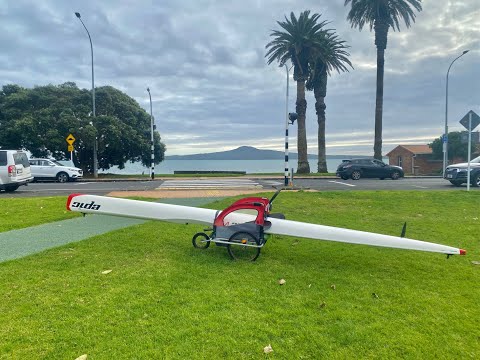 Upwind and downwind with the Epic V10L surfski