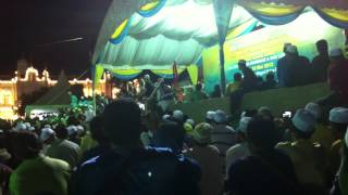 Download lagu Ustaz Azhar Idrus & Ali XPDC Berduet mp3