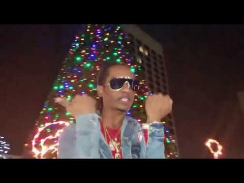 Semi Matic - CHRISTMAS TREE Dir. By Drem.