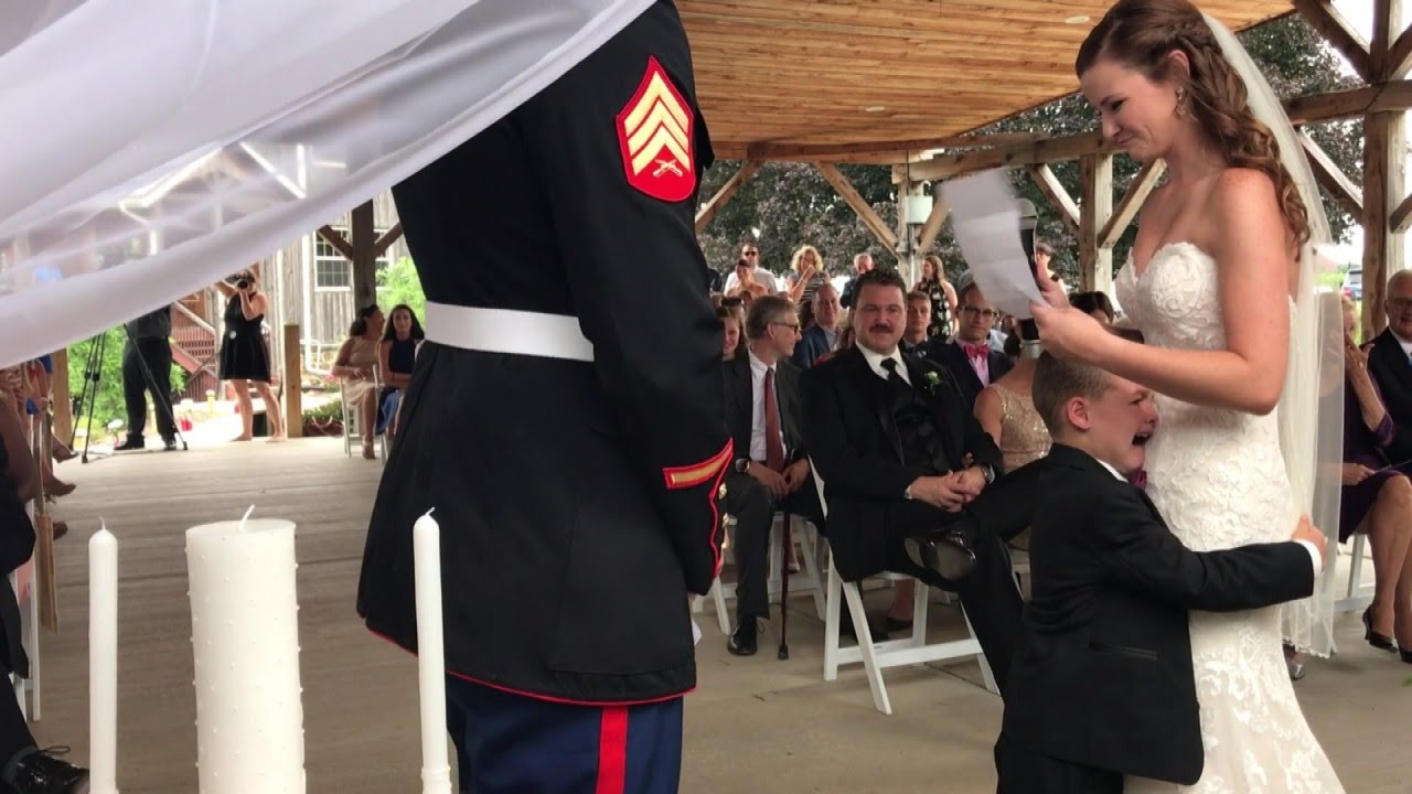 4-Year-Old Boy Cries as Stepmom Reads Wedding Vows She Wrote for Him thumnail