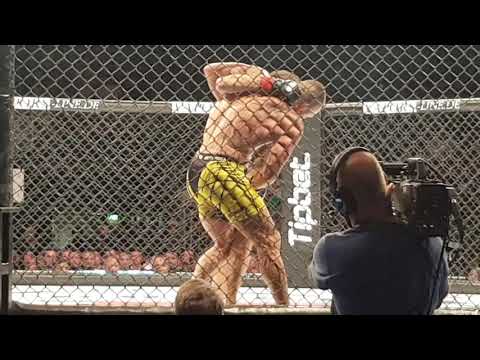 Max Coga VS. 300 Michailidis Athinodoros GMC 21 MMA Köln 7.9.2019