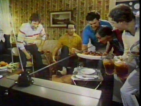 WDAZ, NBC Grand Forks commercials [December, 1982]