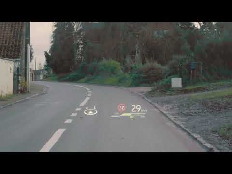 Toyota Highlander - Head-up display view