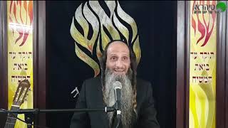 הרב מאור קריו   מתקדם אלפי פרסאות  סיפורים מרבי נחמן מברסלב (הרב מאור קריו) - התמונה מוצגת ישירות מתוך אתר האינטרנט יוטיוב. זכויות היוצרים בתמונה שייכות ליוצרה. קישור קרדיט למקור התוכן נמצא בתוך דף הסרטון