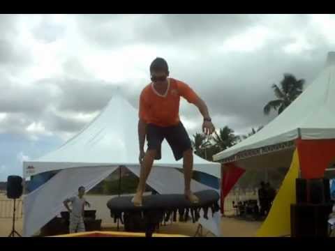 Guilherme Lucena(Garoto MIX FM) Surfando no Verão é na Correio!!!