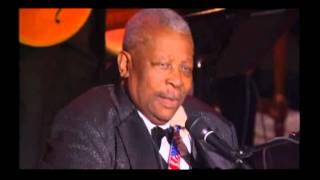 B.B. King - Paying The Cost To Be The Boss ( Live by Request, 2003 )
