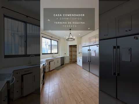 Casa Esquinera con Vista a los Volcanes | 4 Dormitorios en Antigua Gardens