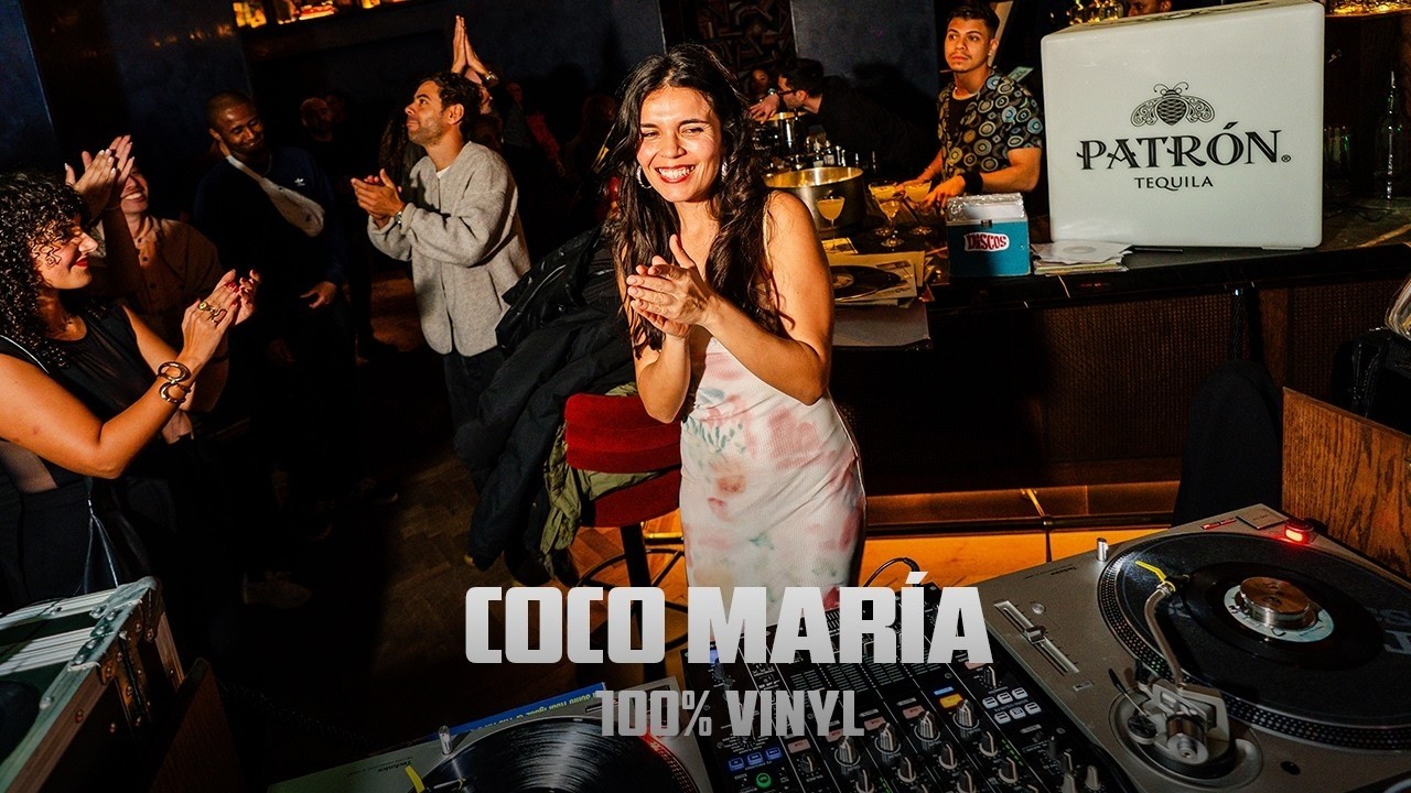 Coco María - 100% Vinyl | Black Lacquer