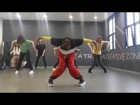 TRAP fest 2019 \ Sofia\ Afro dance workshop with Maria Cossa