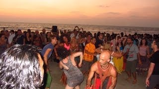 Сансет на пляже Арамболь в Гоа - Видео онлайн