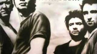 Noir Désir - A l&#39;arrière des Taxis -