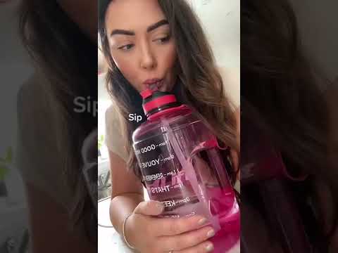 I tried drinking 1 Gallon of water every day and this is what happened… ?? #thegallonchallenge