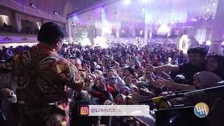 Download lagu ELVY SUKAESIH ft. PUTRI ISNARI (BALIKPAPAN - KALTIM) mp3