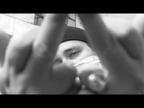 ADE X V.V - BĖGU ORU