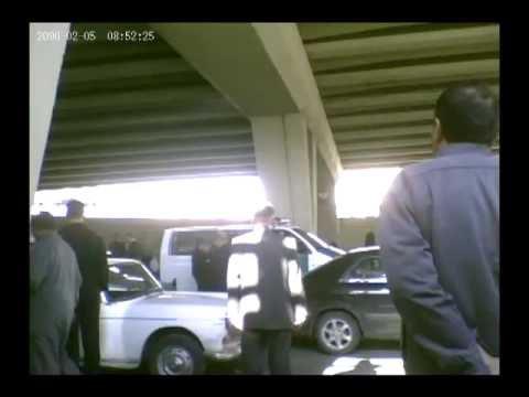 إلقاء قنابل دخانية وتنفيذ حالات اعتقال من قبل قوات الأمن في الميدان في مدينة ريف دمشق