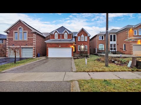 30 Adirondack Crescent, Brampton
