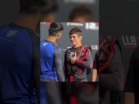 He ALLOWS the Takedown Just to Show His Skills