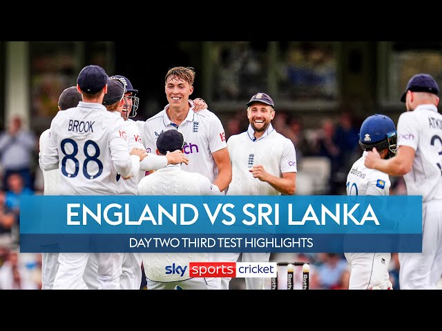 Debutant Hull takes first Test wicket ☝️ | England vs Sri Lanka | Day Two Third Test Highlights