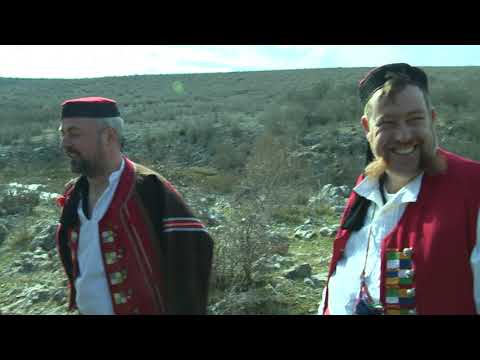 Pobratimi Gajo i Zlajo, čuvari bukovičkih običaja