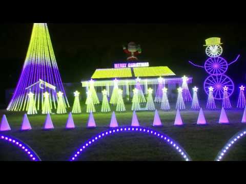 Hohensee Family Light Show - The Great Christmas Light Fight Season 4