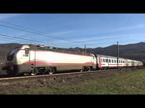 INTERCITY IN TRANSITO NEL CURVONE DI RIGOROSO. (AL) VEN. 4 - 1 - 2019