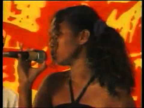 Aida Belo-Istoria Domin with Vi-Alma-X