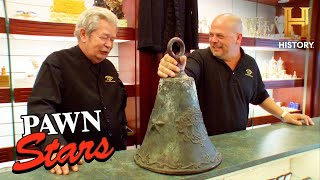 Pawn Stars: $7,000 SHIPWRECKED Dutch East India Company Bell (Season 2)
