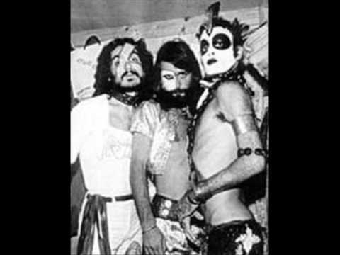 Fala Secos e molhados