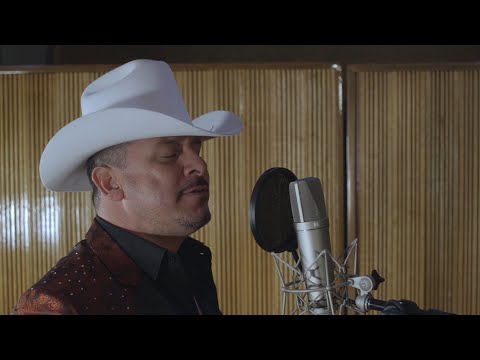 Amor a la Ligera - Los Invasores de Nuevo León ft Conjunto Río Grande (Video Oficial)