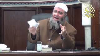 رجل اغتسل يوم الجمعة بنية غسل الجمعة فقط لأنه ليس عليه جنابه لكنه لم يتوضأ في هذا الغسل أقتصر على تع image