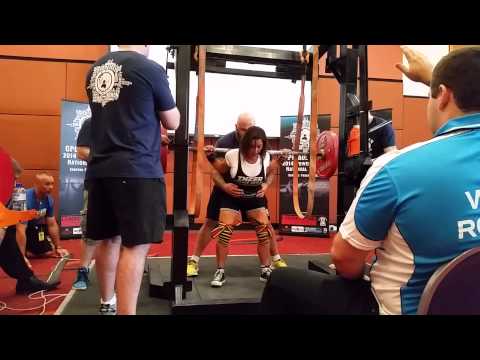 Susy Kollen squats 145kg GPC Nats