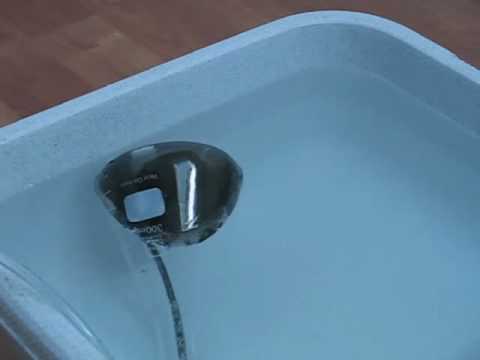 Violent burning of acetylene in chlorine