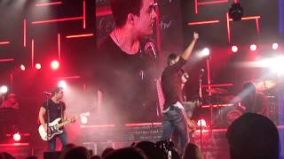 Hunter Hayes with Charles Kelley and Dave Haywood "Love Don't Live Here Anymore" at The Ryman