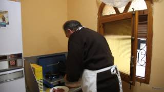 preview picture of video 'Andorra (Teruel). Almuerzo en San Macario dia 02-01-2011'