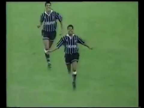 Marcelinho Carioca (Corinthians) - 09/04/1994 - Ponte Preta 0x4 Corinthians - 1 gol