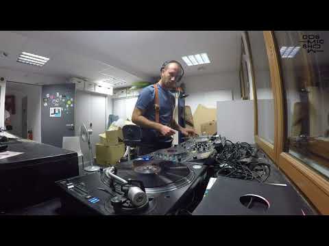 MACADAM (Androgyne) / Cosmic Show / 18 novembre 2017