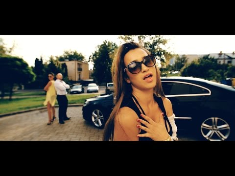 DRESS - CHCĘ KĄSAĆ CIĘ | Official Video |