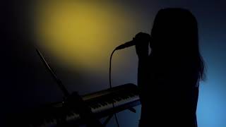 XOXO/ Dream Ami 唄 Kamommy