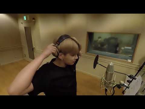 ATEEZ/JONGHO - Everyone in the recording room got shocked with his vocals