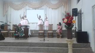 coreografia de natal  nasce JESUS grupo shophies