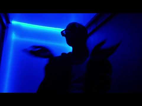 @MoneyVilleCash  - Poppin Shiiit Feat. @Moneyvilledot