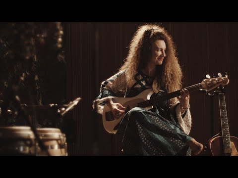 Magda MAGIC Piskorczyk & Adama Dramé - AFROBLUES - Mississippi Delta Blues Meets West African Roots