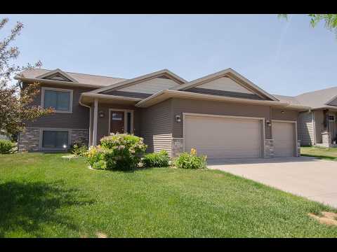 Beautiful NW Rochester home w/upgraded finishes! property video
