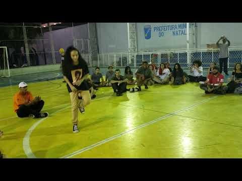 30° CYPHER DE RUA : Entrada das juradas!!